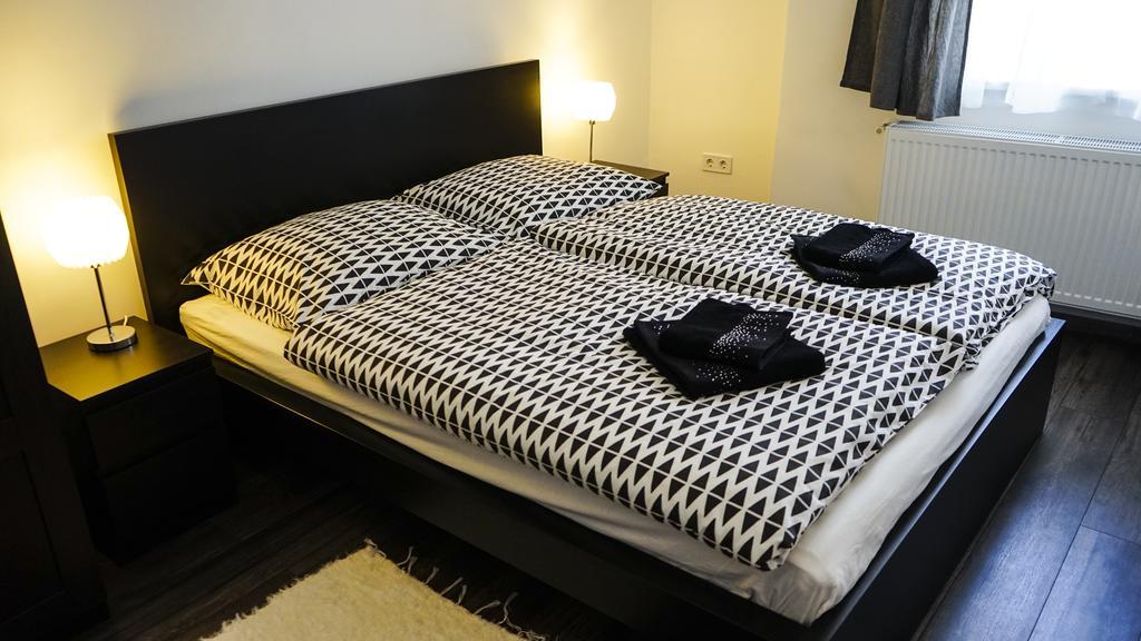 Downtown Deluxe Apartment Έγκερ Δωμάτιο φωτογραφία