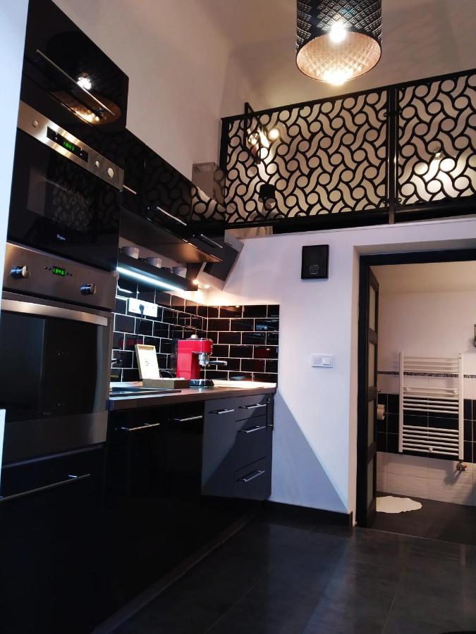Downtown Deluxe Apartment Έγκερ Εξωτερικό φωτογραφία
